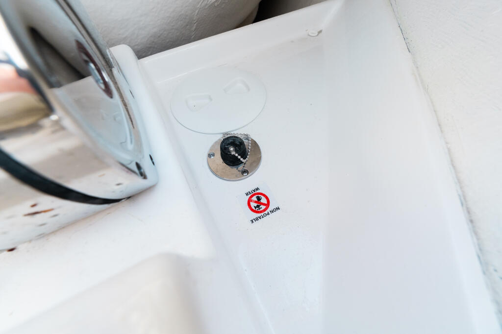 Detail image of Anchor Locker Freshwater Washdown