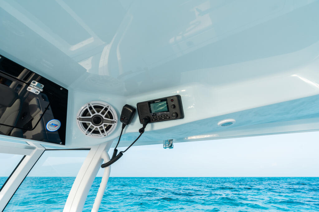 Detail image of Garmin VHF 215 VHF Radio (2nd Radio)