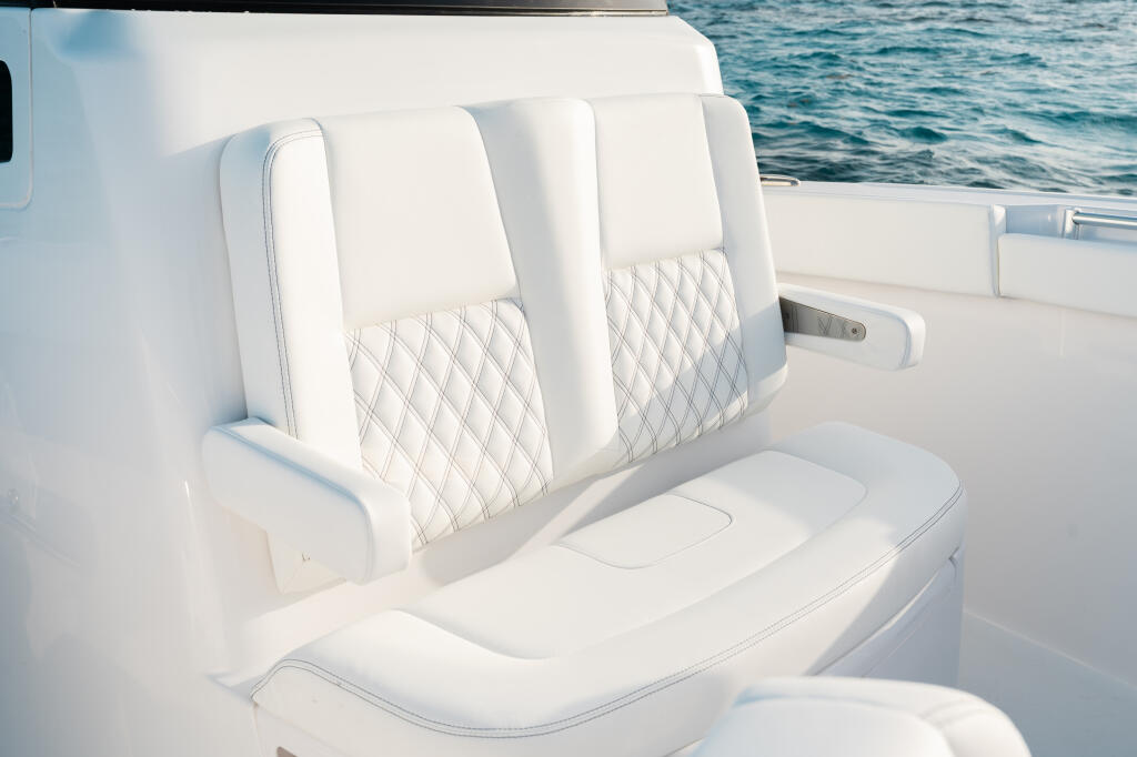Detail image of Console Front Seat