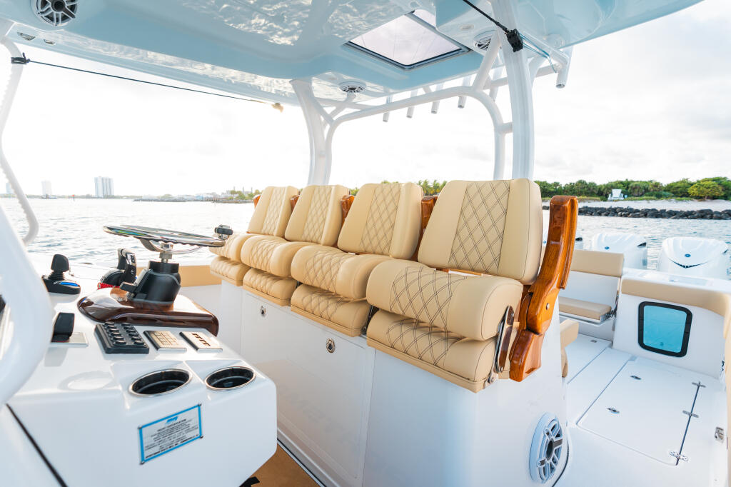 Detail image of Quad Captain's Chairs