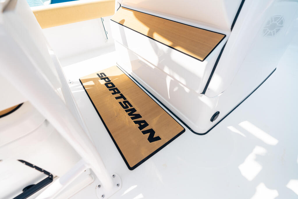 Detail image of Console Footrest w/ Pads