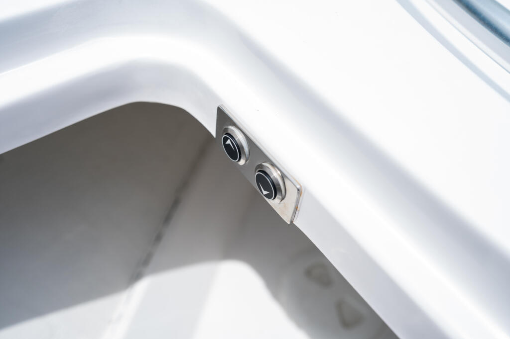 Detail image of Windlass Control Bow Buttons