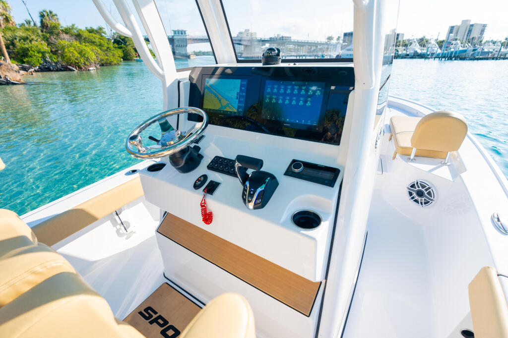 Detail image of Sportlink® Electronics Integration