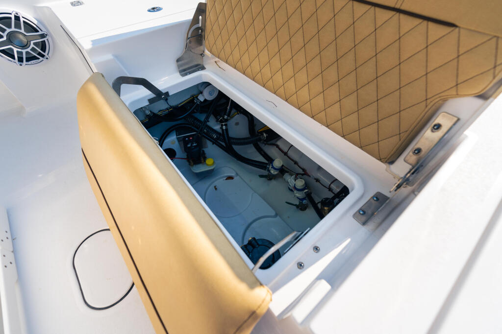 Detail image of Rear Total Access Hatch