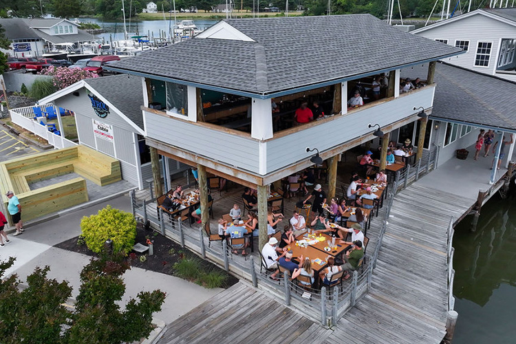 Cover image for the post Top 3 Waterfront Restaurants in the Lower Chesapeake Bay - Dock & Dine At