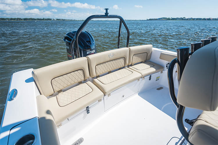 Heritage 231 Center Console Sportsman Boats 8241