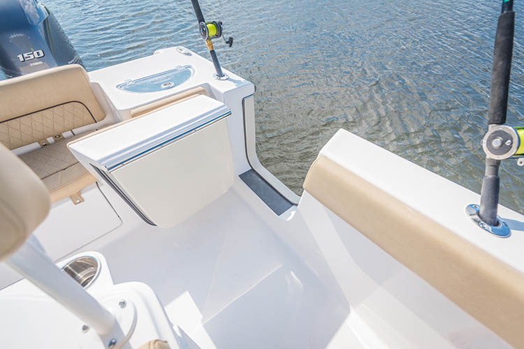 Open 252 Center Console Sportsman Boats