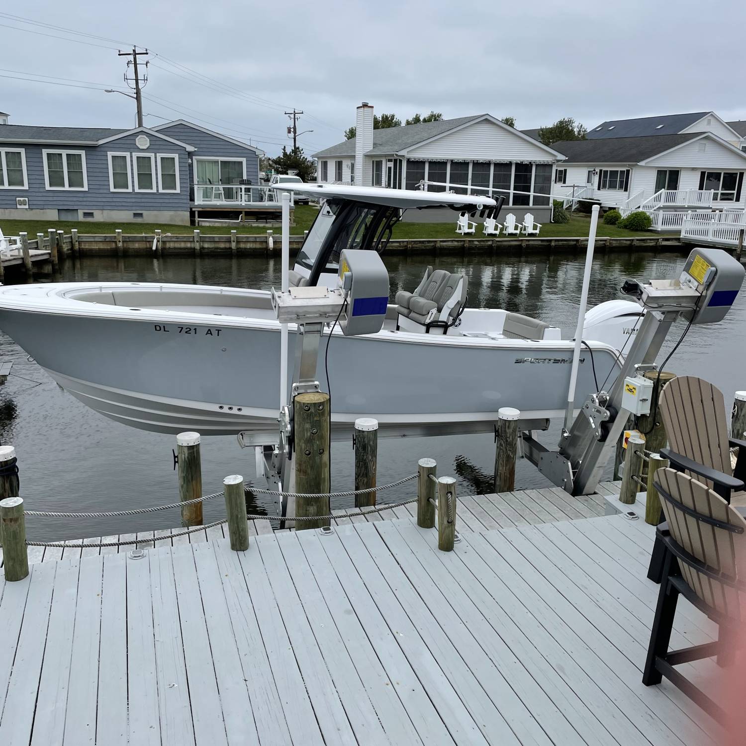 Our boat docked the day we received it from the dealer. Was an awesome day!!!