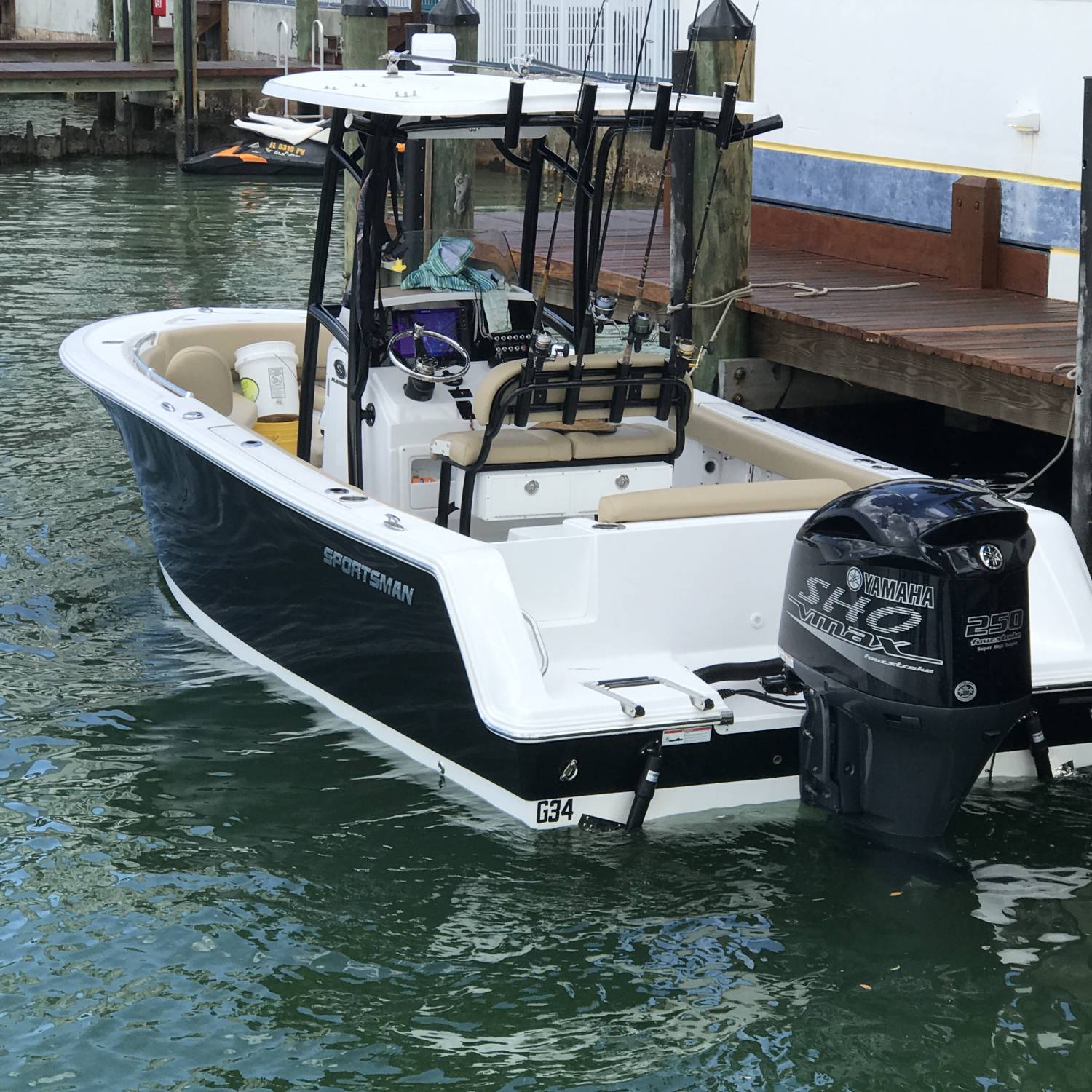 Haulover inlet with bull dolfin

Off shore fishing Miami
Biscayne bay
Bayside marina miami